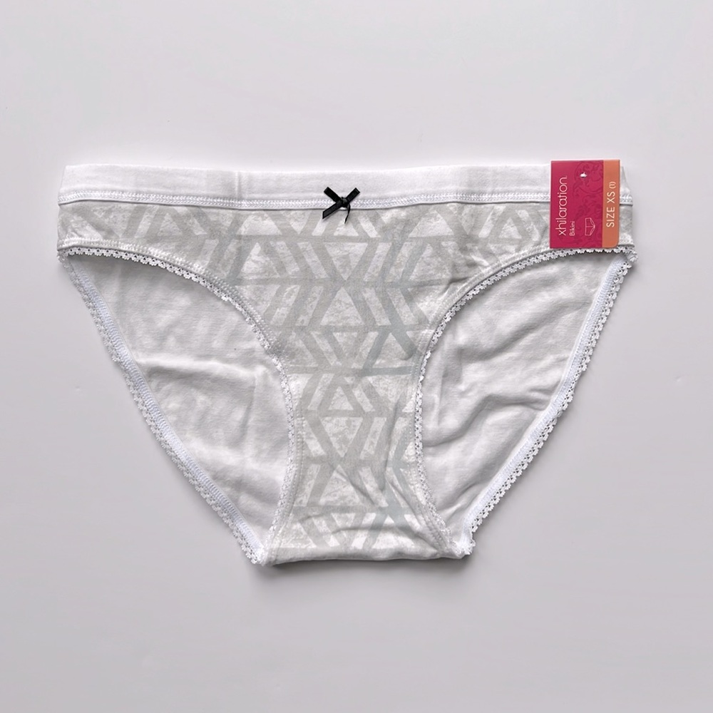 NWT White & Gray Bikini Style Panty w/Lace Trim & Black Bow